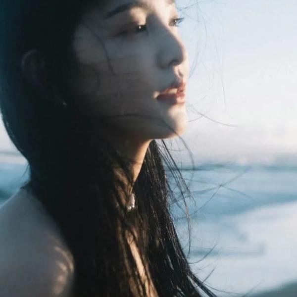 毕竟是巫女